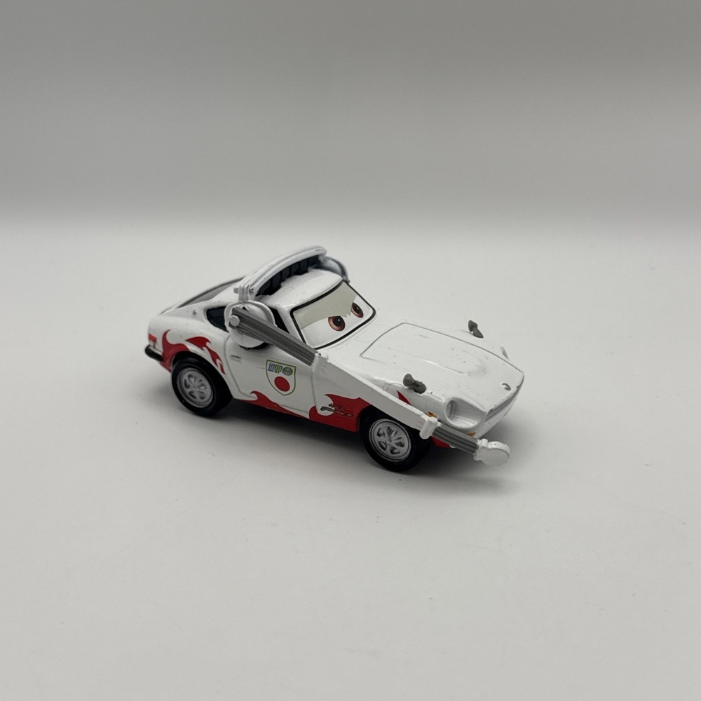 RARE Disney Pixar Cars 2 Mach Matsuo Shu Todoroki Crew Chief WGP Mattel